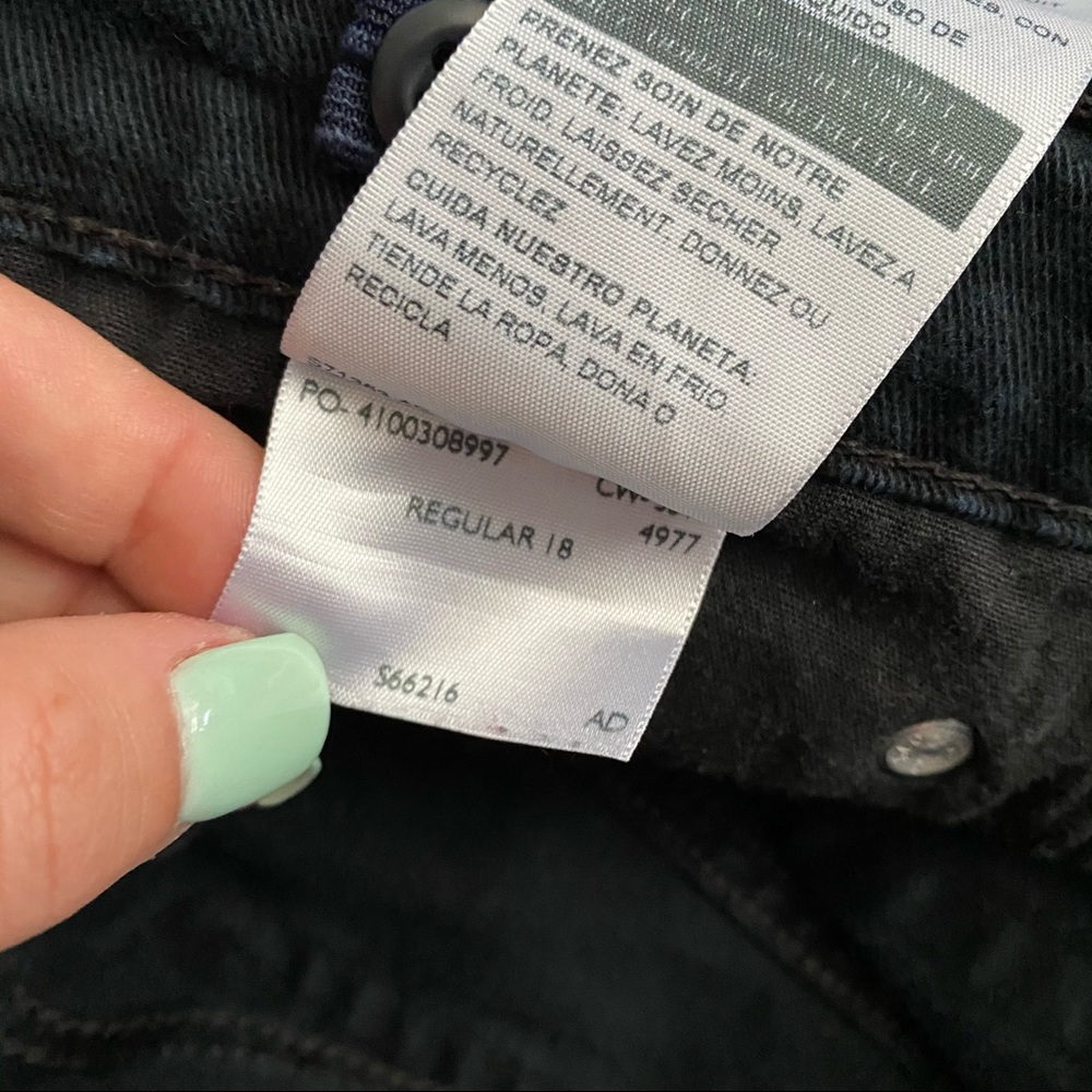 !!3 for $20!! Levi black skinny pants - Picture 3 of 4